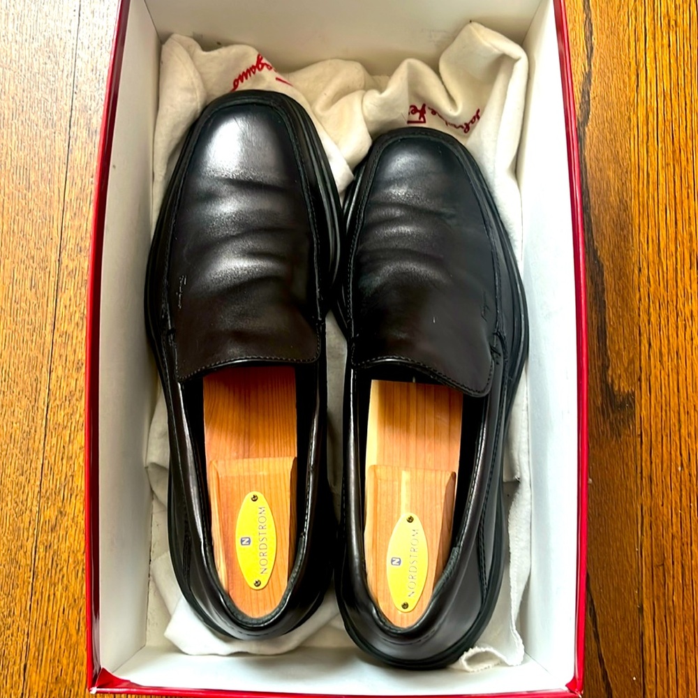 Salvatore Ferragamo Bruxelles Loafers. Size 8.5